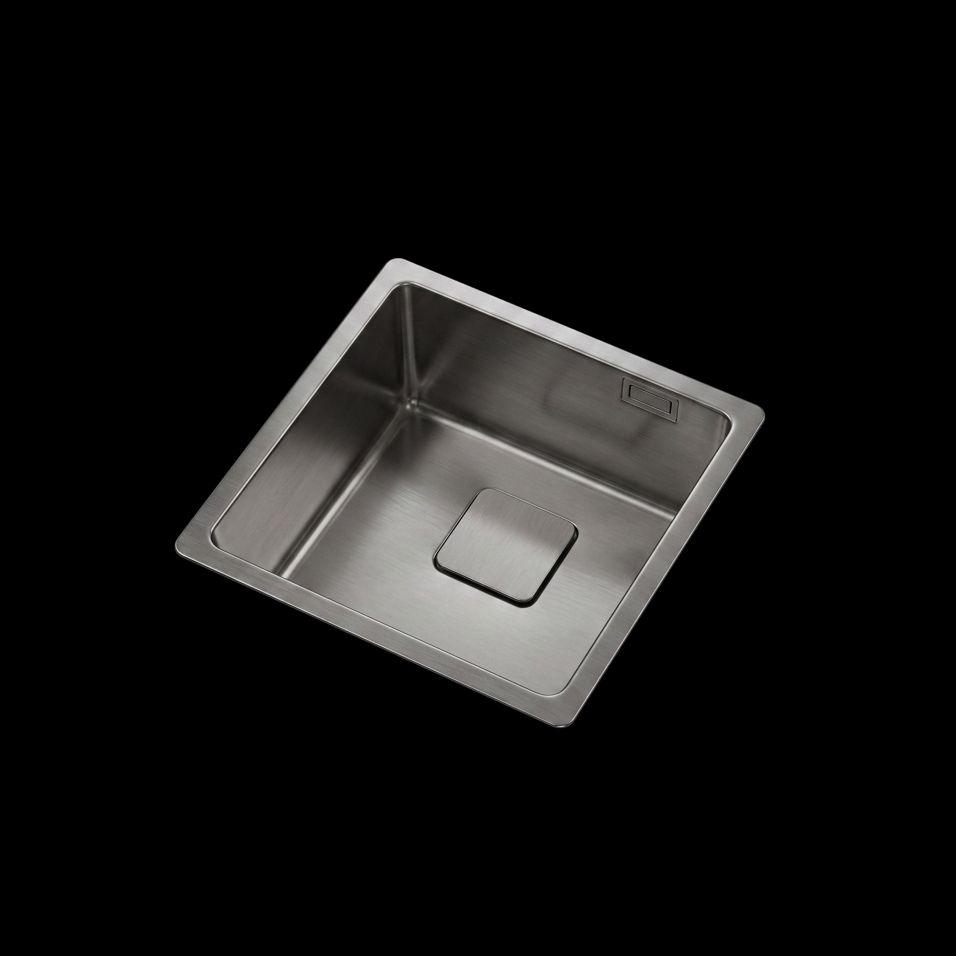 Essentia simple 640
