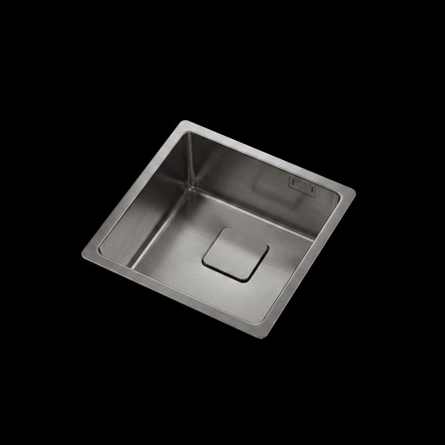 Essentia simple 640